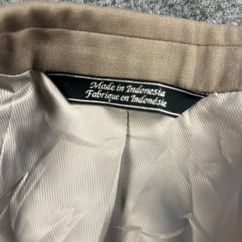 Saks Fifth Avenue Mens 38R Slim Fit 100% Wool Blazer Tan Khaki Sport Coat